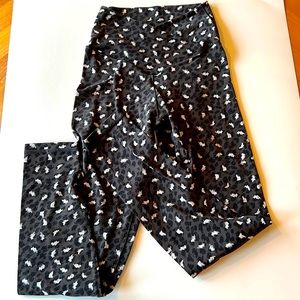 Aerie Leopard Legging sz Small